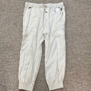 Ralph Lauren Off-White Cargo Pants with Pockets